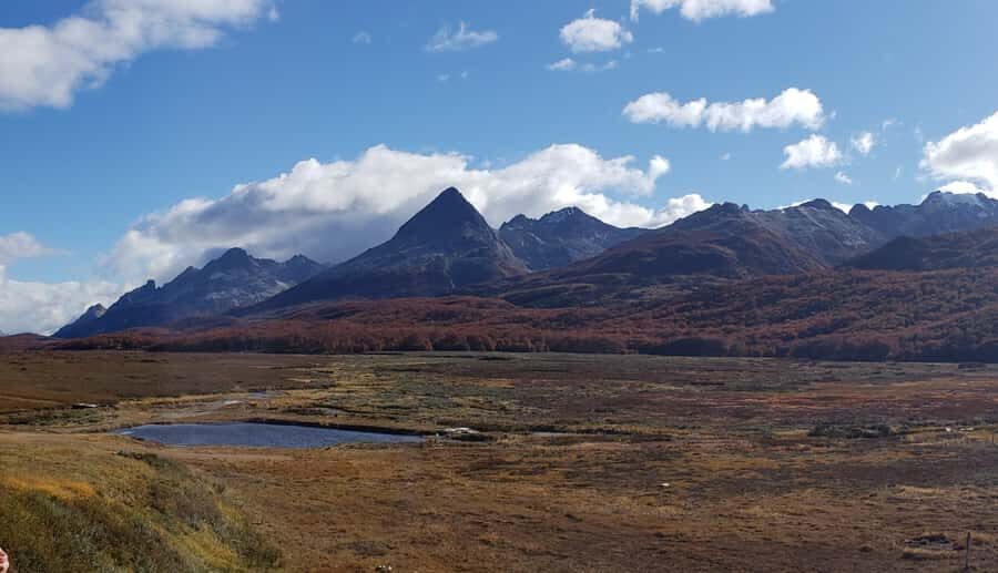 From Ushuaia: Private Fagnano Lake 4WD Tour - Leaving Ushuaia: Route 3, the Olivia River, and Carbajal Valley
