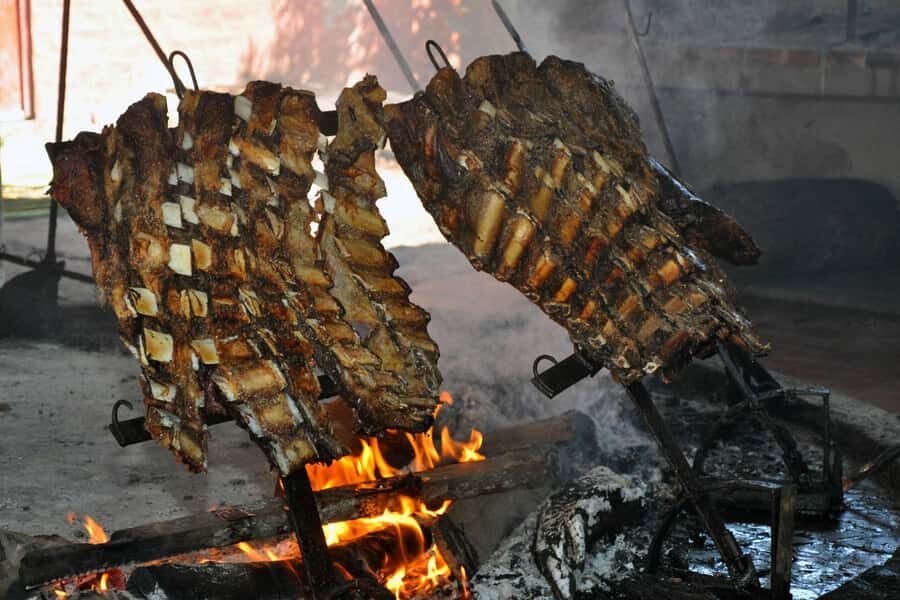 Full-Day at Santa Susana Ranch with BBQ, Drinks and Show - Before you go: ID, luggage limits, and smart packing