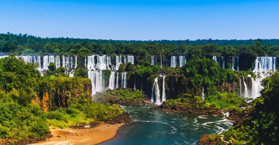 Iguazu Falls Private Day Trip from Buenos Aires - Why the private guide changes the feel of the day