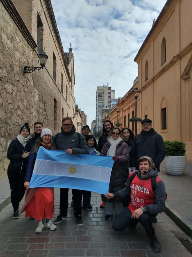 La Docta Free Walking Tour "Córdoba La Antigua". - Manzana Jesuítica and the UNC area: where the old city sets the tone