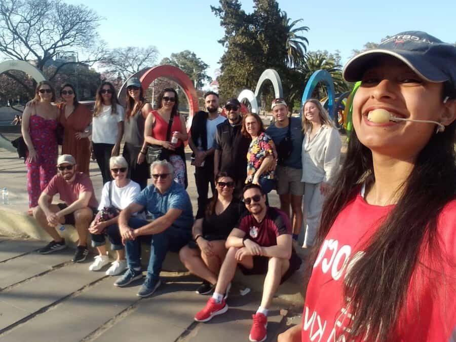 La Docta Free Walking Tour "Córdoba La Moderna". - Entering the Ferreyra Palace start point (and finding your guide fast)