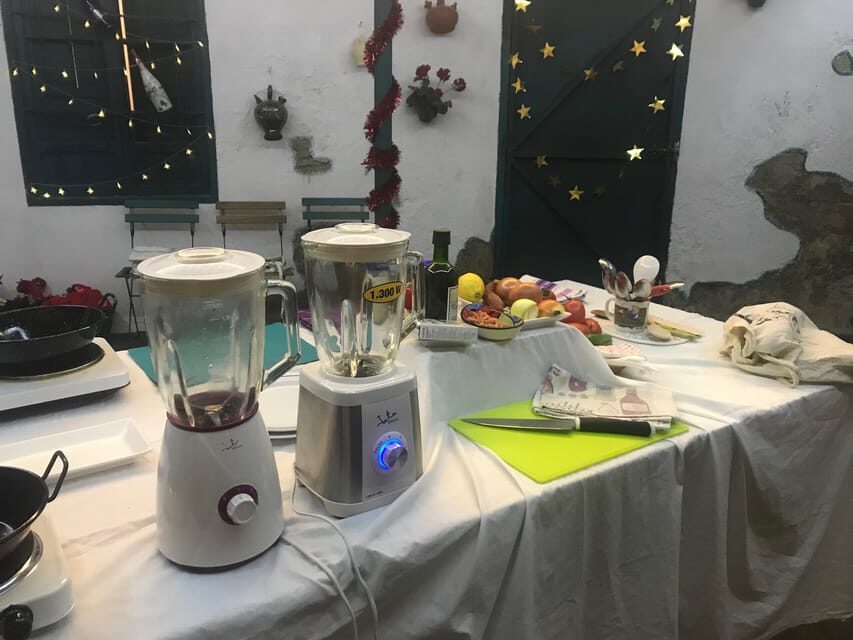Local cooking class in Cordoba. Hands on: Salmorejo - Learning to Recreate Salmorejo at Home (Without a Guessing Game)