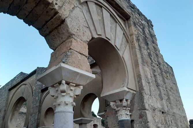 Madinat Al-Zahra Private tour with an expert - Getting there from Córdoba: bring your own transport or plan buses