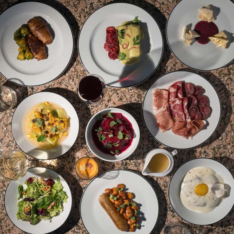 Mendoza Food Safari - 4 Top Restaurants in One Night - Fuente y Fonda: home-style plates built for sharing