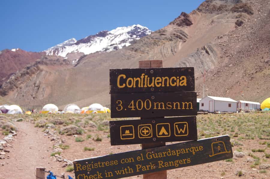Mendoza: Mt. Aconcagua Confluencia Camp Trekking - Getting to the trailhead: Cacheuta, Potrerillos, Uspallata, Puente del Inca