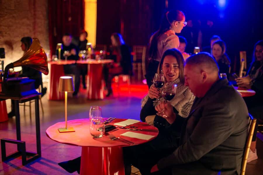 Mendoza: Tango Show with Dinner at Hualta Winery Hotel - A tango dinner night in Mendoza’s wine-country style