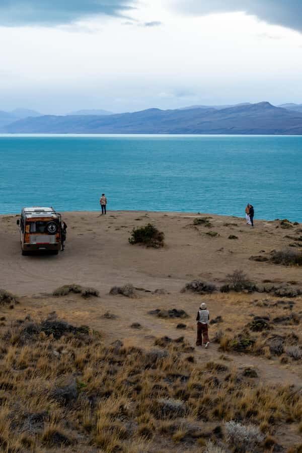 NATIVE EXPERIENCE - LAKES AND CAVERNS - Who Native Experience is for