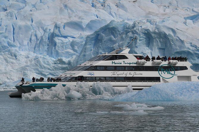Perito Moreno boat tour from El Calafate: Glaciares Gourmet - Upsala Glacier at the 10-kilometer safety distance