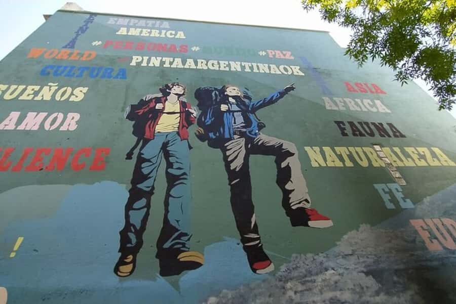 Premium Argentinian Wine and Malbec Tasting & Urban Art Tour - Urban art history stroll: what you get, and what you might miss