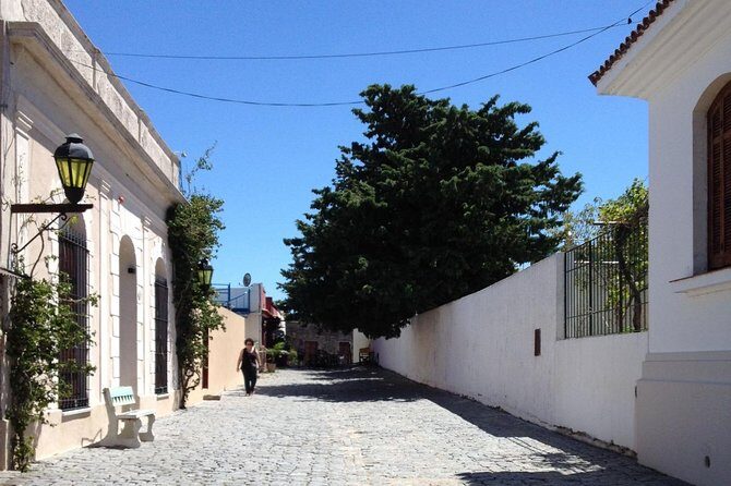Premium Day Trip to Colonia del Sacramento - Timing and free time: how to make lunch actually work