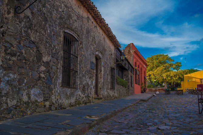 Premium Day Trip to Colonia del Sacramento - Colonia del Sacramento: UNESCO old town on a short timeline