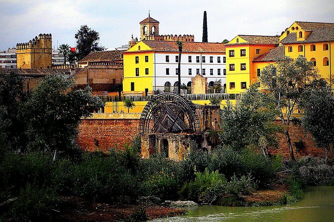 Private 3-hour Walking Tour of Cordoba with official tour guide - Why this private 3-hour route works so well in Cordoba