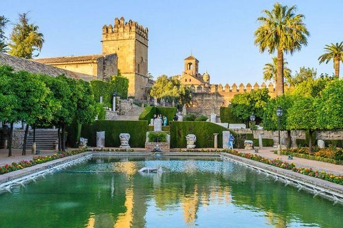 Private 3-hour Walking Tour of Cordoba with official tour guide - Mezquita-Catedral: walking in early, seeing more than walls