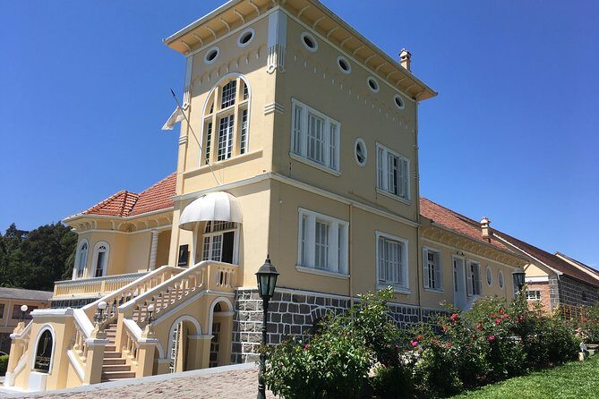 Private and personalized tour in Bento Gonçalves RS - Car up to 4 people - What You Pay for: The Real Value of $100.44 per Group (Up to 4)