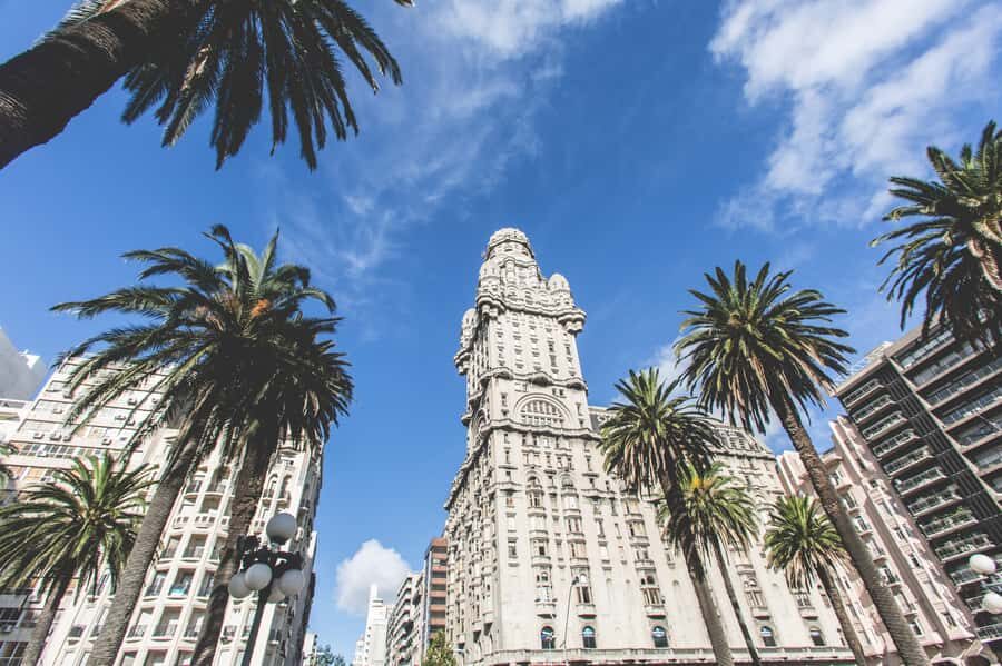 Private Fullday Trip to Montevideo from Buenos Aires - Price and logistics: is $749 per person actually fair?