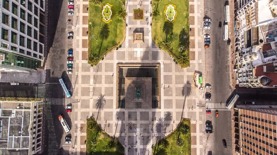 Private Fullday Trip to Montevideo from Buenos Aires - Palacio Legislativo and Plaza Virgilio: quick stops, good context