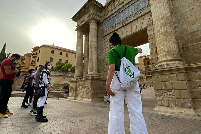 private guided walking tour of the historic center of Córdoba - Plaza de la Corredera: the rare Castilian-style square