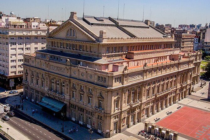 Private Half Day City Tour of Buenos Aires - Recoleta Cemetery, Plaza Francia, and Nuestra Señora del Pilar