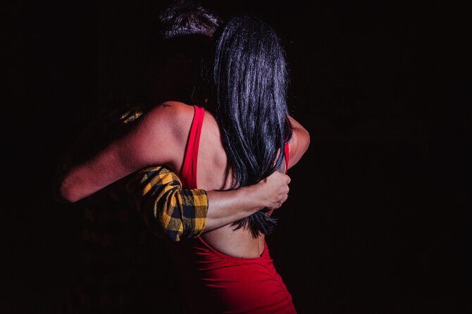 Private Underground Tango Immersion - The 9:30 pm Tango Plan: How the Night Gets You Oriented