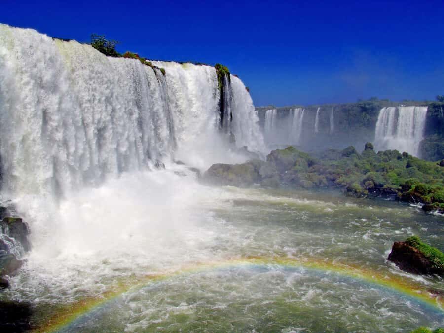 Puerto Iguazú: Brazilian Falls Half-Day Panoramic Tour - Upper lookout time and why you shouldn’t rush it