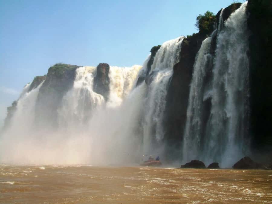 Puerto Iguazú: Iguazú Falls Adventure with 4WD & Boat Ride - Morning pickup and the coach ride into Iguazú National Park