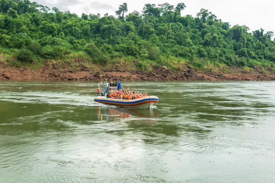 Puerto Iguazu: Iguazu Falls Boat Tour and Gran Aventura - Who This Iguazu Falls Boat Tour and Gran Aventura Fits Best