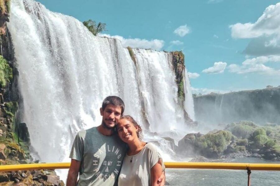 Puerto Iguazú: Tour to Brazilian Iguazú Falls with Bird Park - The reptiles and butterflies stop: what’s included and why it works