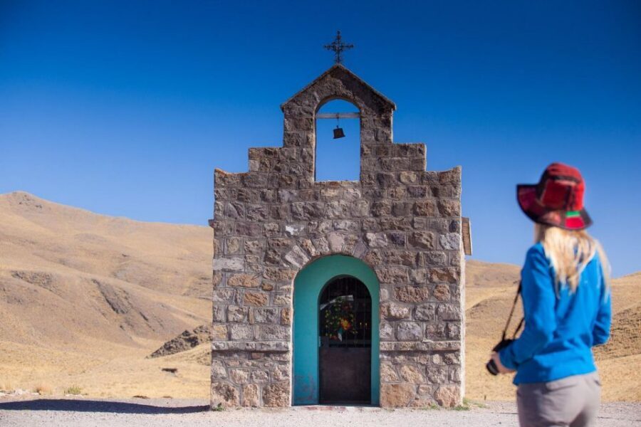 Salta: Calchaquí Valley Scenic Drive and Day Trip to Cachi - Cuesta del Obispo: the climb gets real