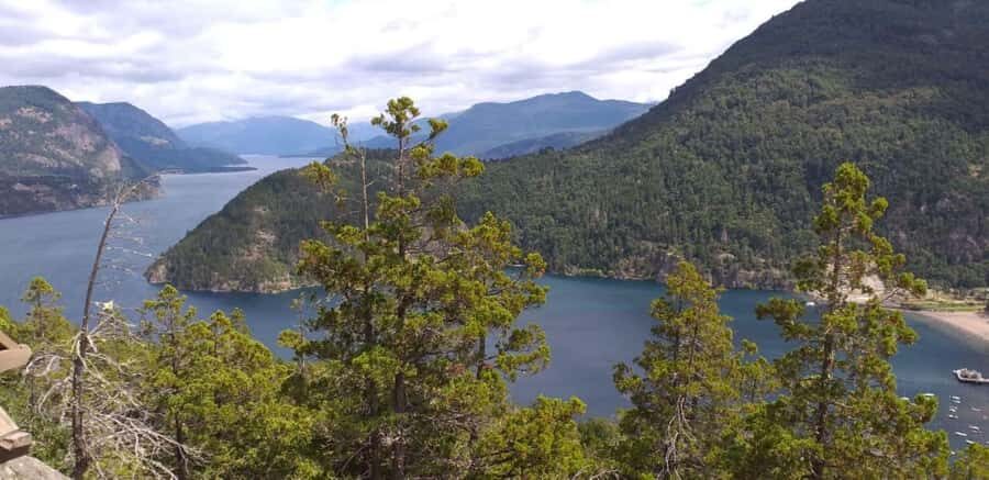 San Martin de los Andes along the Route of the 7 Lakes - The Camino de los 7 Lagos lakes and viewpoints you can actually spot