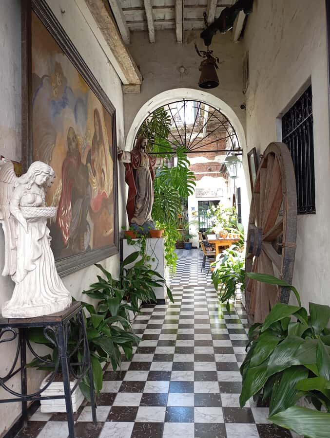 SAN TELMO + CAMINITO THE LOCAL WALKING TOUR! - Plaza Dorrego: the social heart of old San Telmo