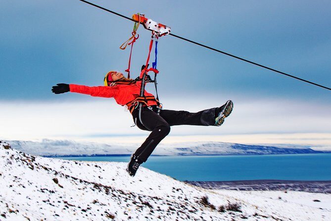 Southroad Calafate Balcony Experience with Tour Mode Options - Choose Your Adventure: Ziplining, Hiking, or a Scenic 4x4