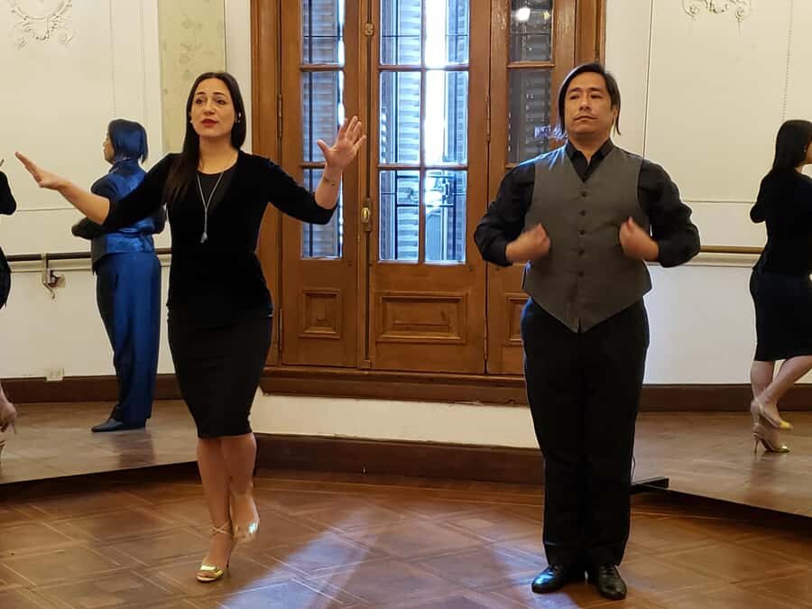 Tango Lesson in Buenos Aires with professional dancers - Key things I’d plan around