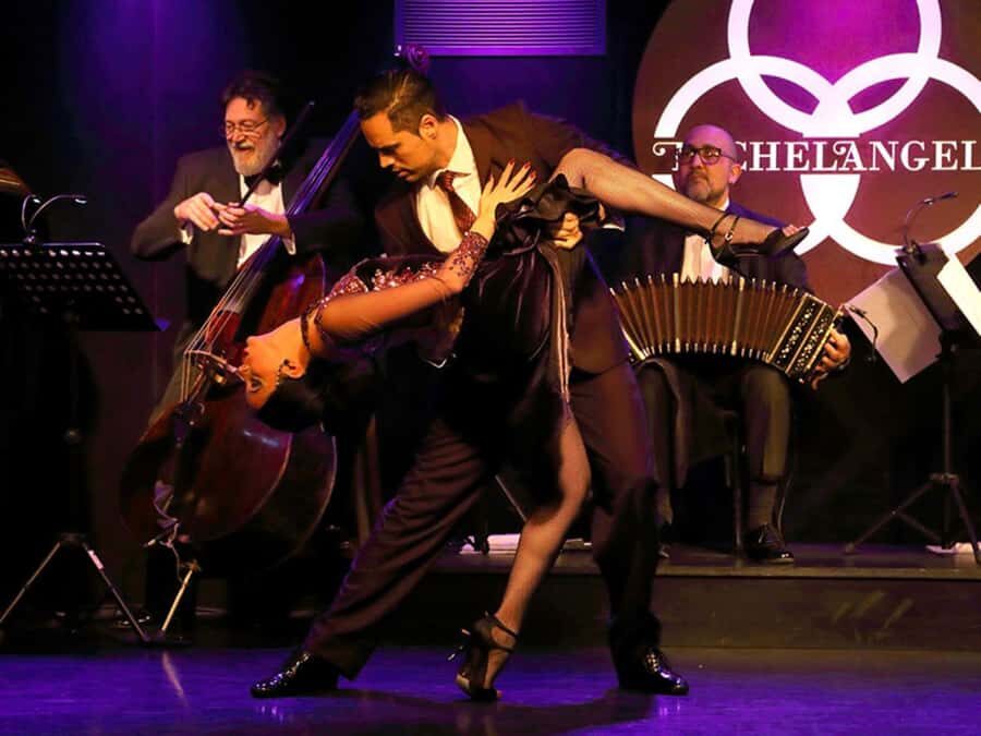 Tango Show at: MichelAngelo - What the English-Spanish host adds (especially if your Spanish is rusty)