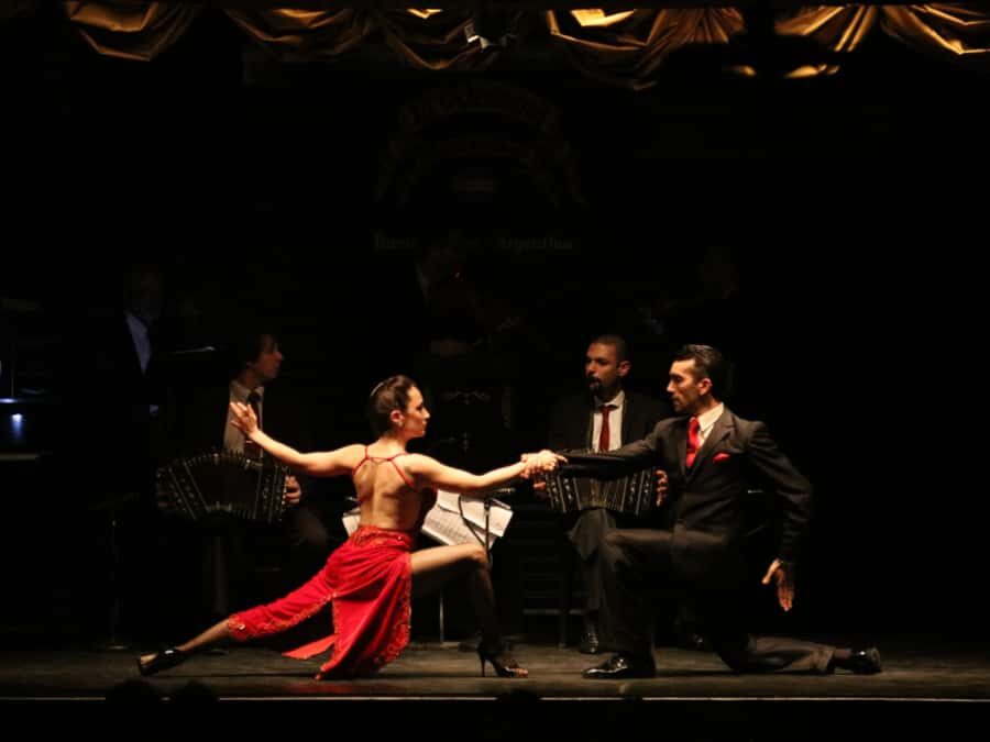 Tango show in La Ventana with optional Dinner - Optional dinner: good support, but don’t expect it to define the night