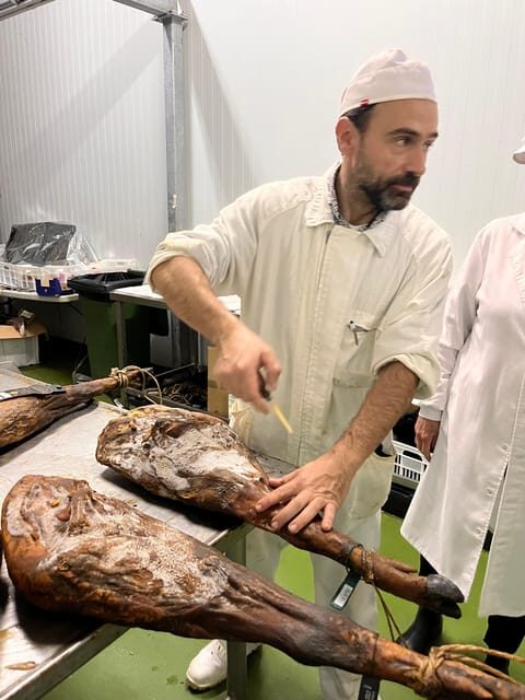 Tapas Tour Cordoba & Wine Experience with chef and sommelier - The Starting Point at Plaza de las Tendillas (And Why That Matters)
