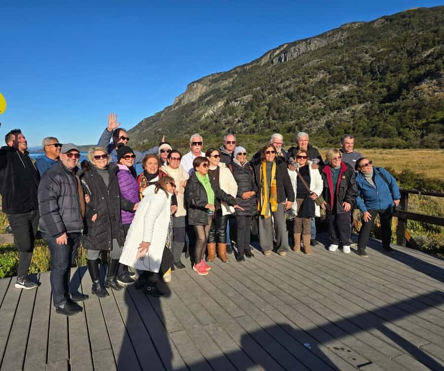 Tierra del Fuego Park & Train Tour for Cruisers (no tickets) - Lake Roca: the postcard stop that still feels real