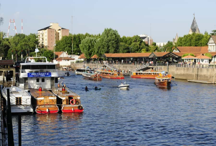 Tigre Full-Day Tour with Boat Ride - Puerto Madero to Tigre: the boat ride that sets the tone