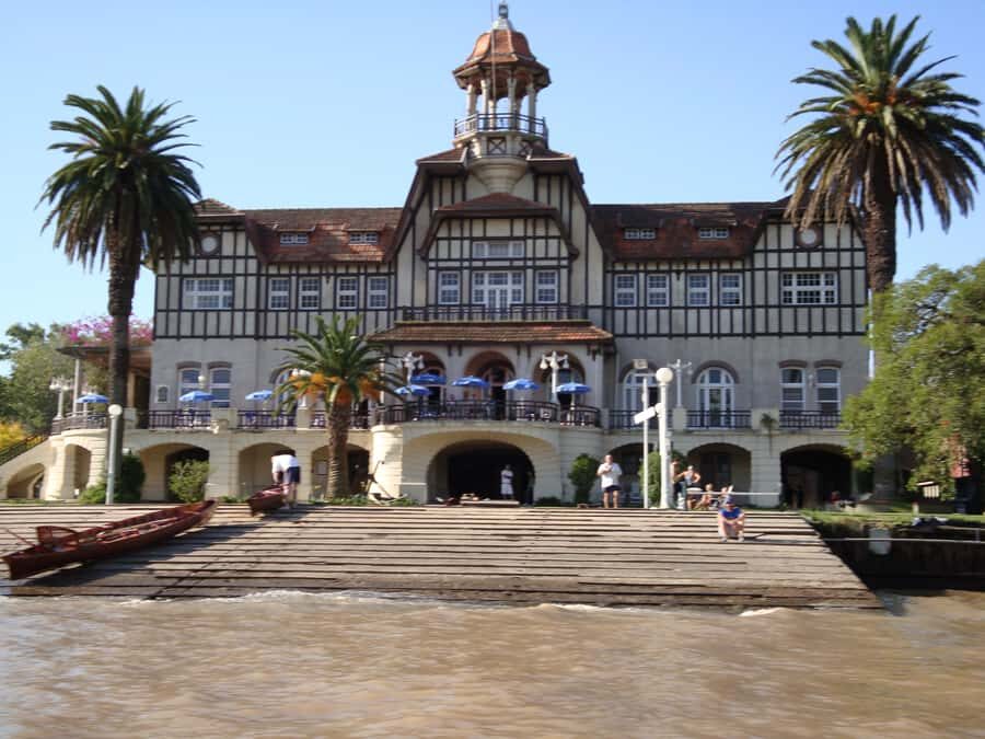 Tigre Full-Day Tour with Boat Ride - Midday lunch by the Delta and Puerto de Frutos shopping