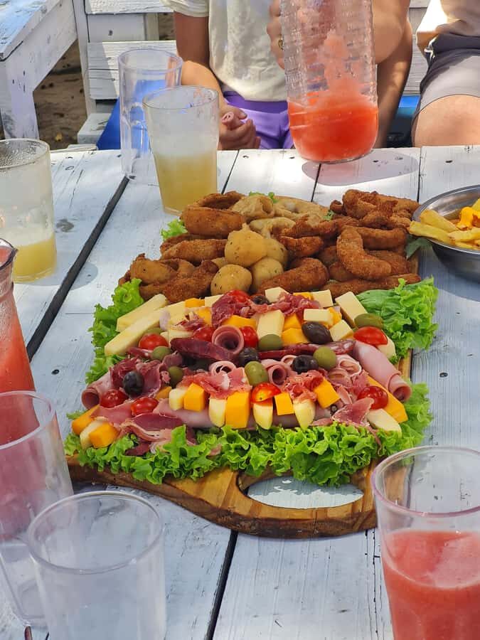 Tigre: Safari Náutico en Tigre/ Biosphere Reserve Boat Tour - Puerto de Frutos crafts market: culture that isn’t just a photo backdrop