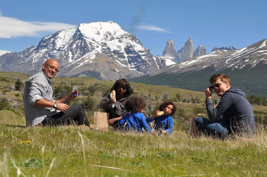 Torres del Paine Day Trip from El Calafate - Inside the Park: Lake Grey, 4x4 Riding, and That Phoe Lunch Moment