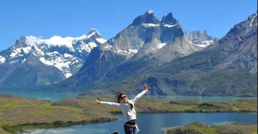 Torres del Paine Day Trip from El Calafate - Nordenskjold, Laguna de los Cisnes, and Laguna Amarga: The Late-Day Photo Run