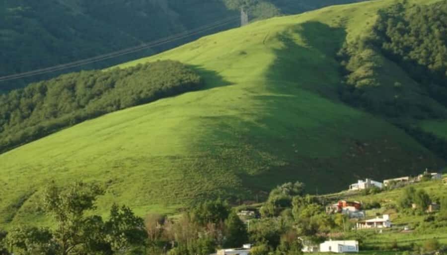Tucumán: Tafí del Valle Full Day Tour - The scenic morning drive: ruins, gorges, menhirs, and lakes