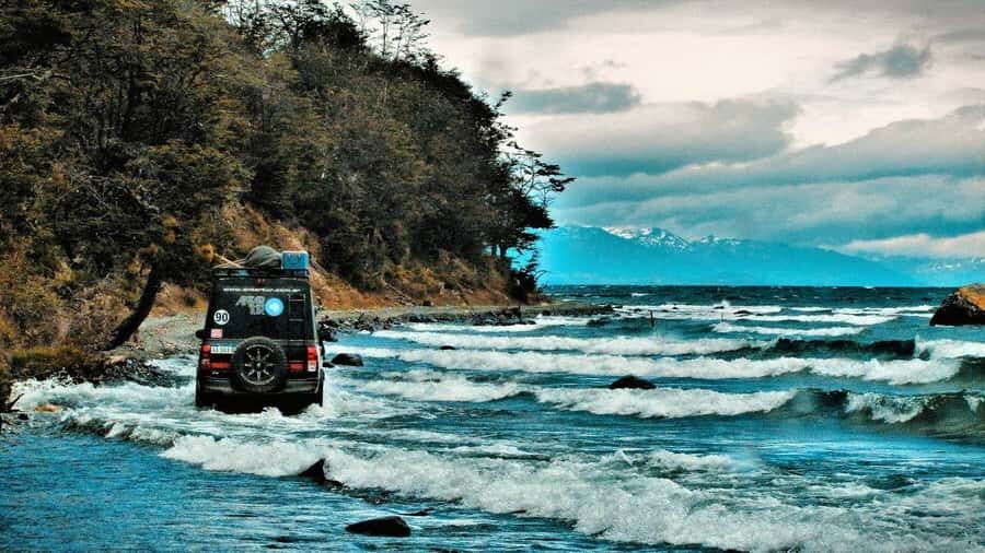 Ushuaia 4WD Off-Road Adventure: Hidden Lakes & Argentine BBQ - Key points you’ll care about