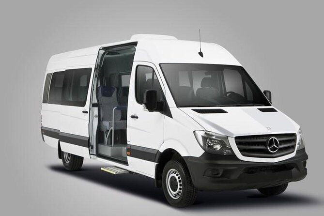 Ushuaia Airport Shared Transfer - Key points to know before you go