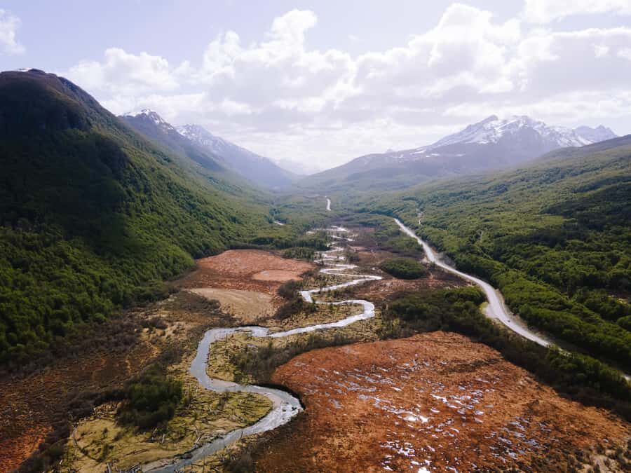 USHUAIA | Escondido and Fagnano Lakes - Garibaldi Pass: the highest point and a rare Andes crossing detail