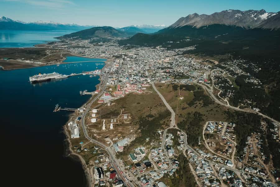 Ushuaia Scenic Flight | 7 minutes - What’s included, what’s not, and where to meet