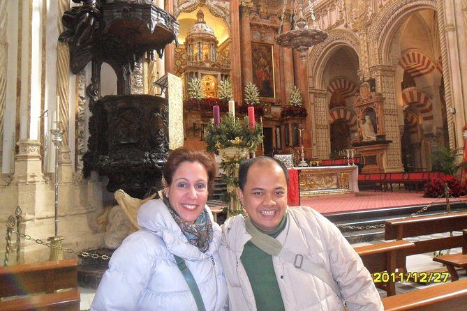 Visit Cathedral Mosque with official guide. Small groups - Meeting at Patio de los Naranjos: start point that helps you get your bearings
