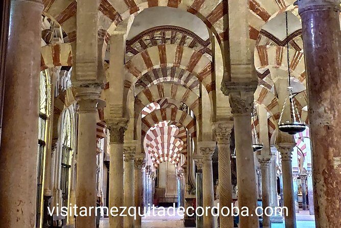 Visit Cathedral Mosque with official guide. Small groups - Who this tour fits best (and who might want a different option)
