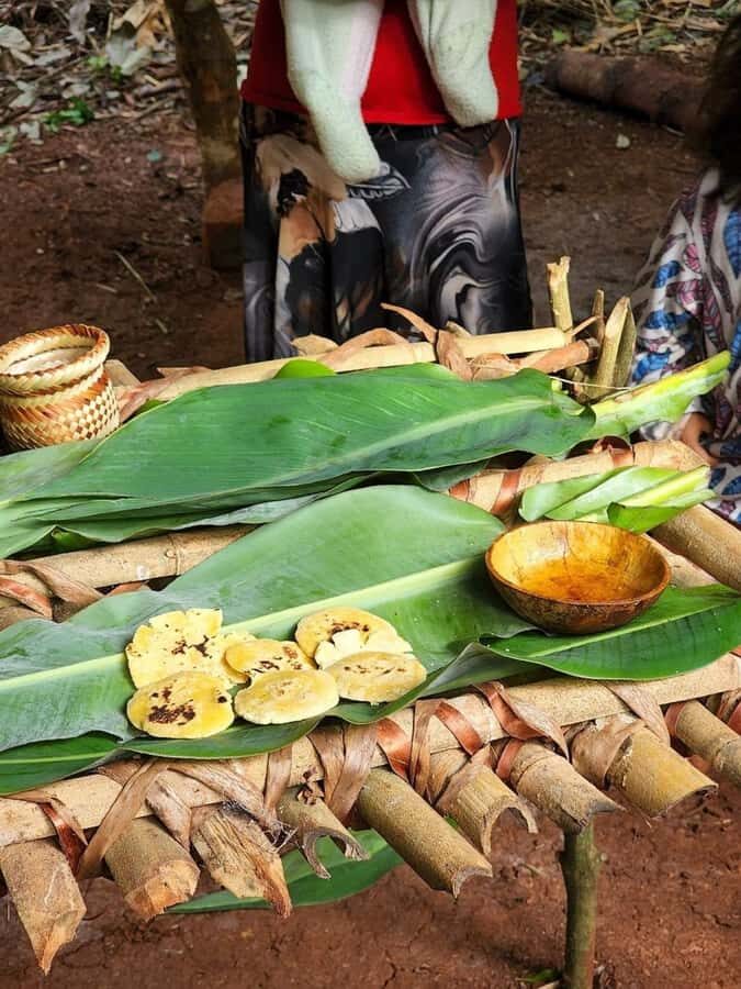 Visit Guarani village at Mborore Fort with brunch - Tour feel: culture lesson or show-and-stalls?