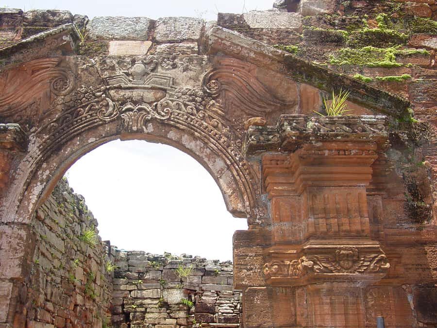 Visit to the Jesuit Ruins of San Ignacio and the Wanda Mines - Wanda Gem Mines: Seeing Quartz, Amethyst, Agate, and Topaz Up Close